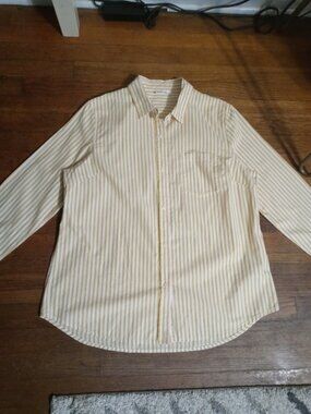 GAP FACTORY fitted boyfriend shirt in yellow stripe (L)